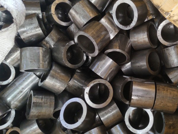 崇川无缝钢管切割